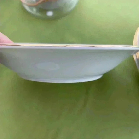 Liling  Fine China  beautiful Ling Rose with flowers and butterflies - Picture 5 of 5